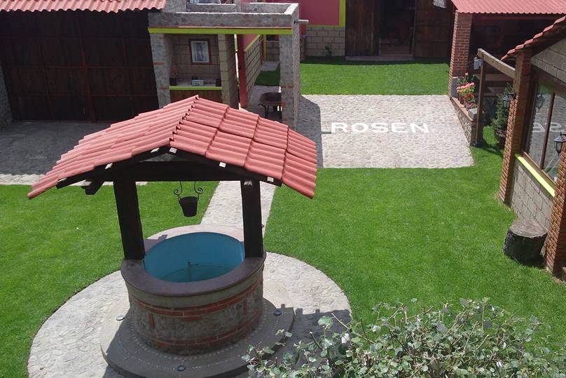 Rosen Salón Jardín