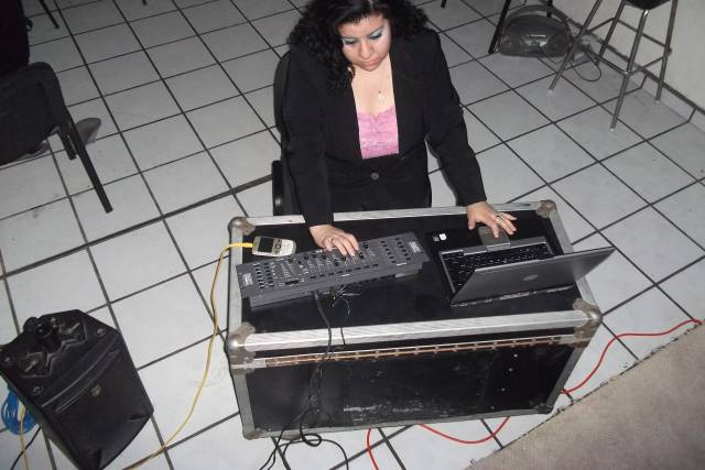 Marychuy Flores encargada