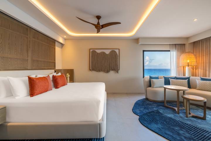 OF Luxury Suite King
