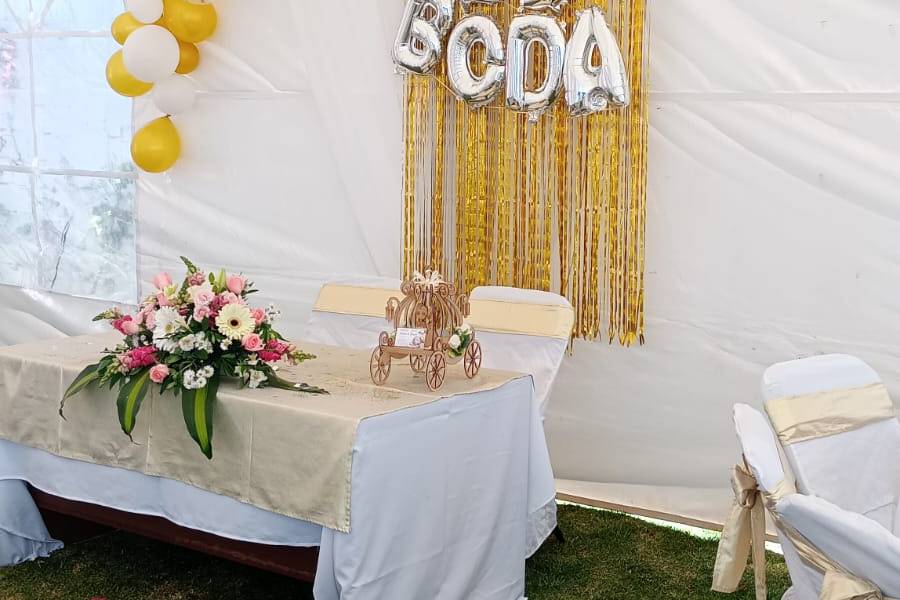 Mesa de novios 2