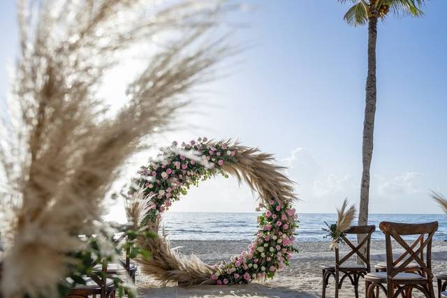 Wyndham Alltra Playa del Carmen