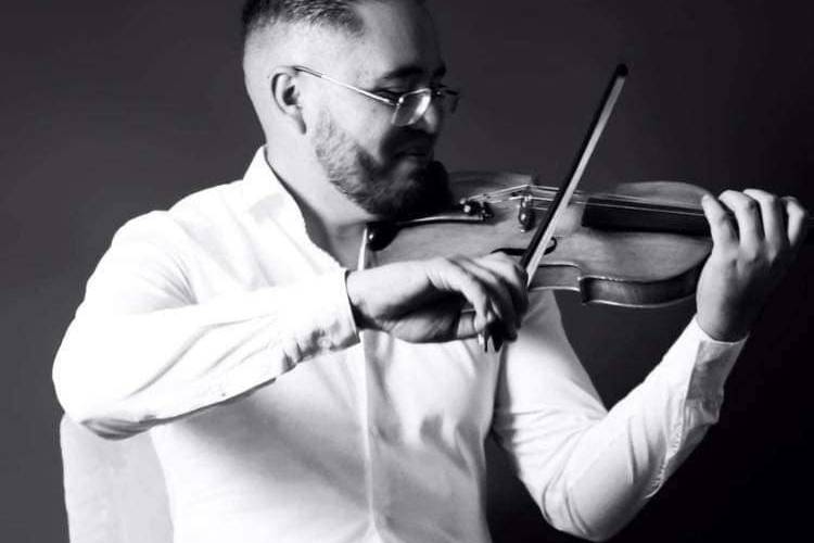 Alexis Trujillo - Violinista