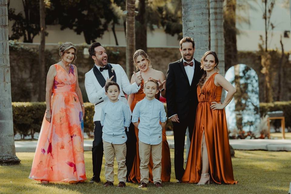 Familia