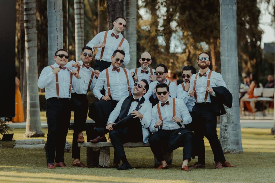 Grooms