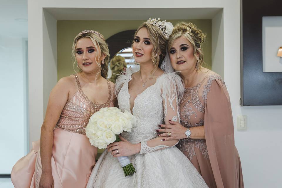 Familia