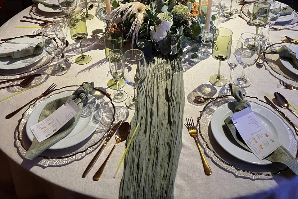 Boda E&M