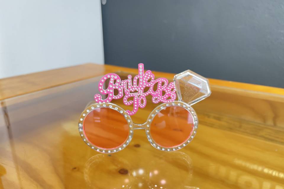 Lentes Bride to Be