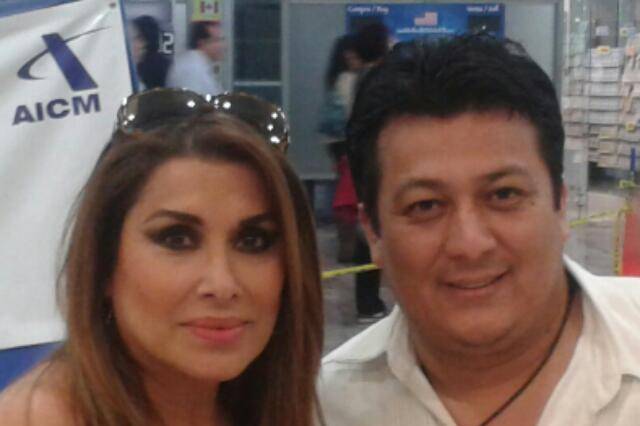 Con la cantante dulce