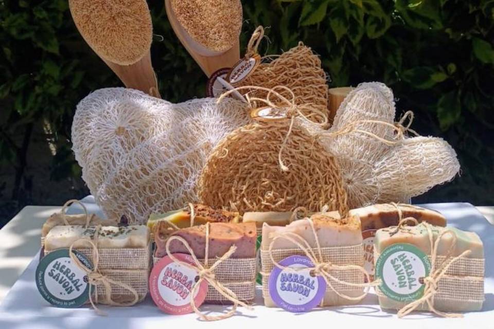 Jabones, zacates, cepillos…