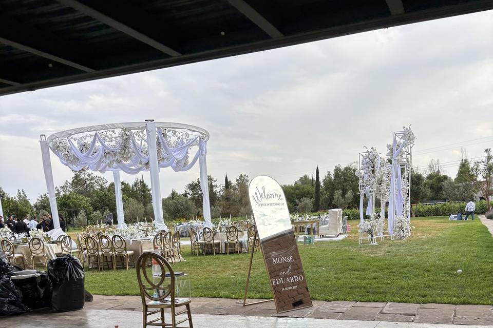 Estructura y pista de baile