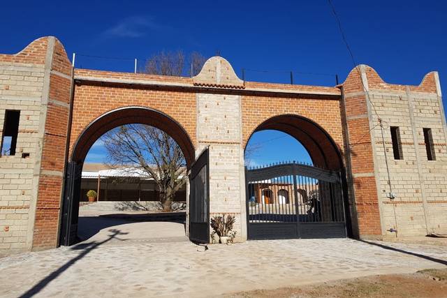 La Ninfa Jardín