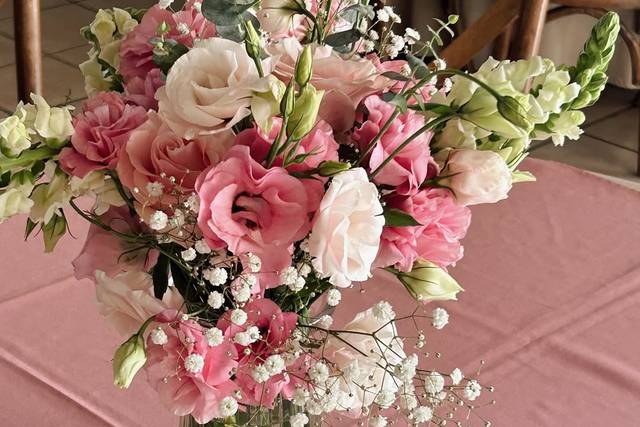 Arreglo floral de rosas
