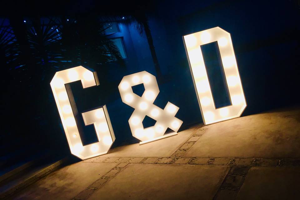 Allegra Events - Letras Gigantes