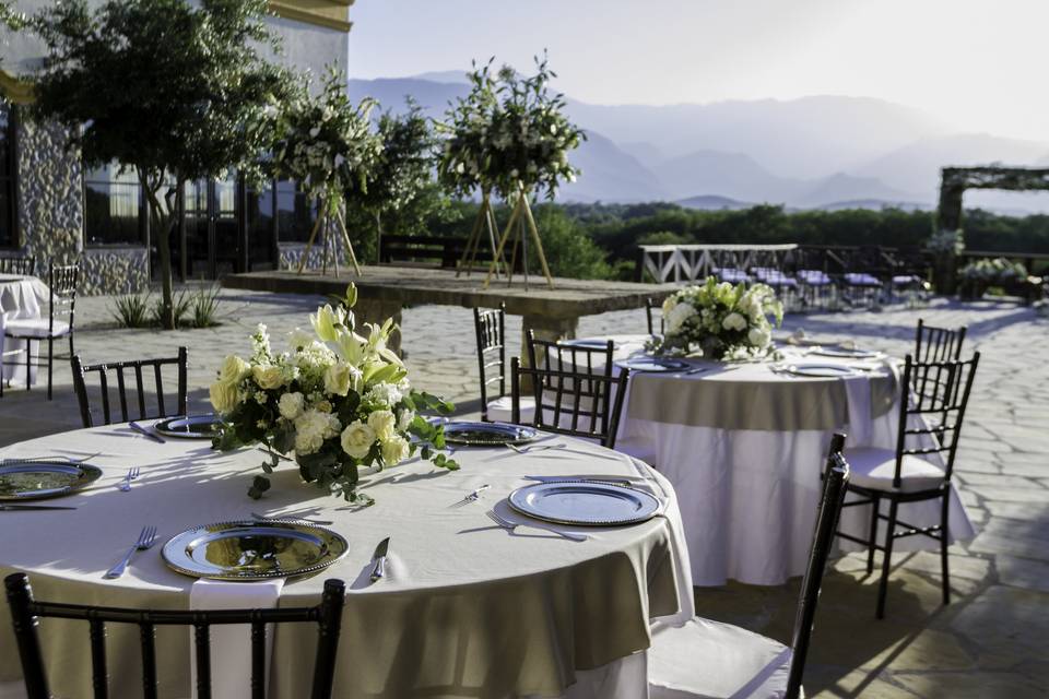 Boda en jardín, toldo alemán