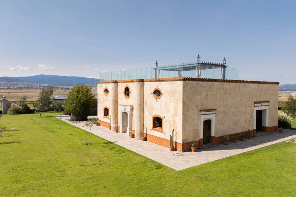 Troje y terraza