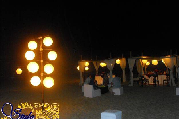 Iluminación bodas en playa