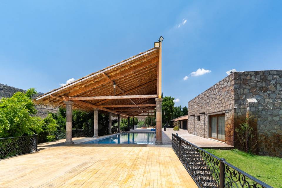 Terraza Alberca 01
