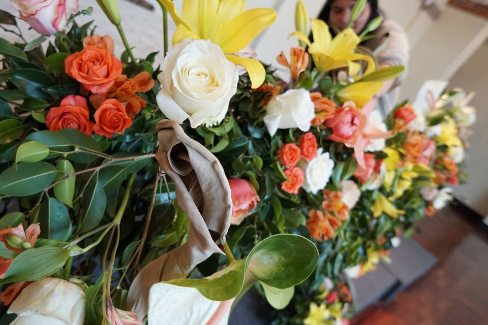 Flores frescas para decorar eventos