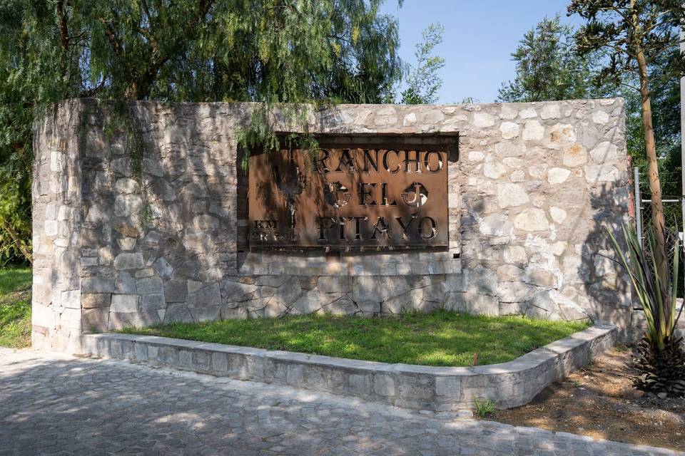 Rancho Pitayo