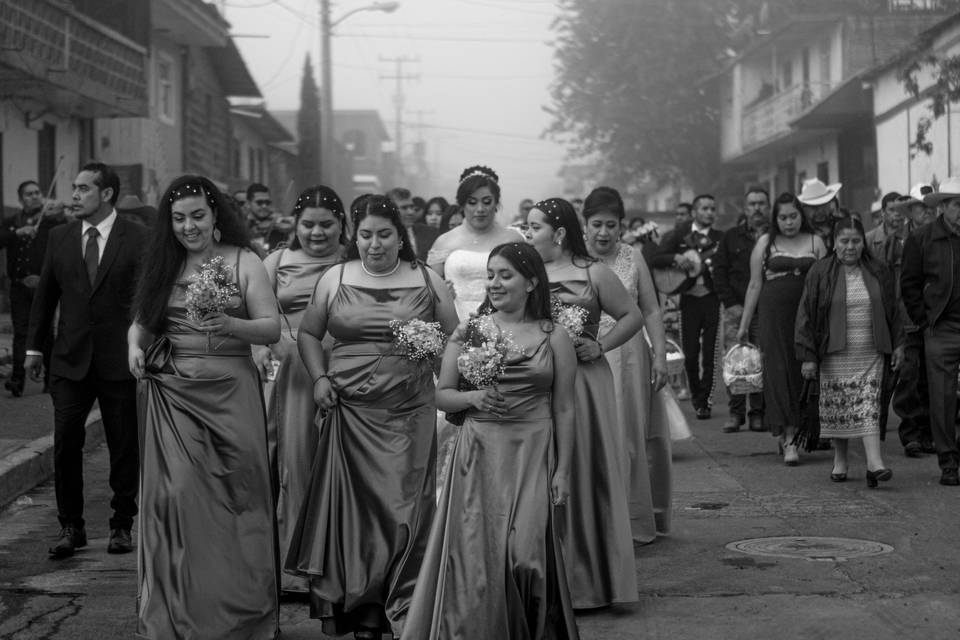 Camino al altar