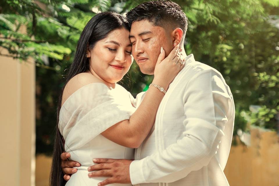 Pareja abrazada