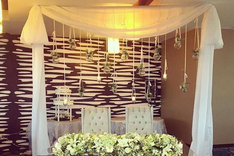 Mesa para los novios