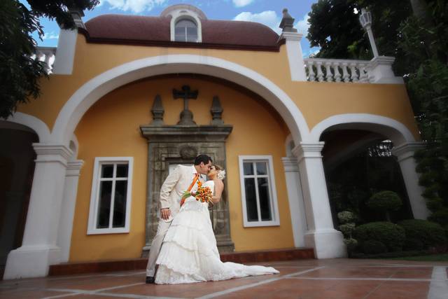 Trash the dress