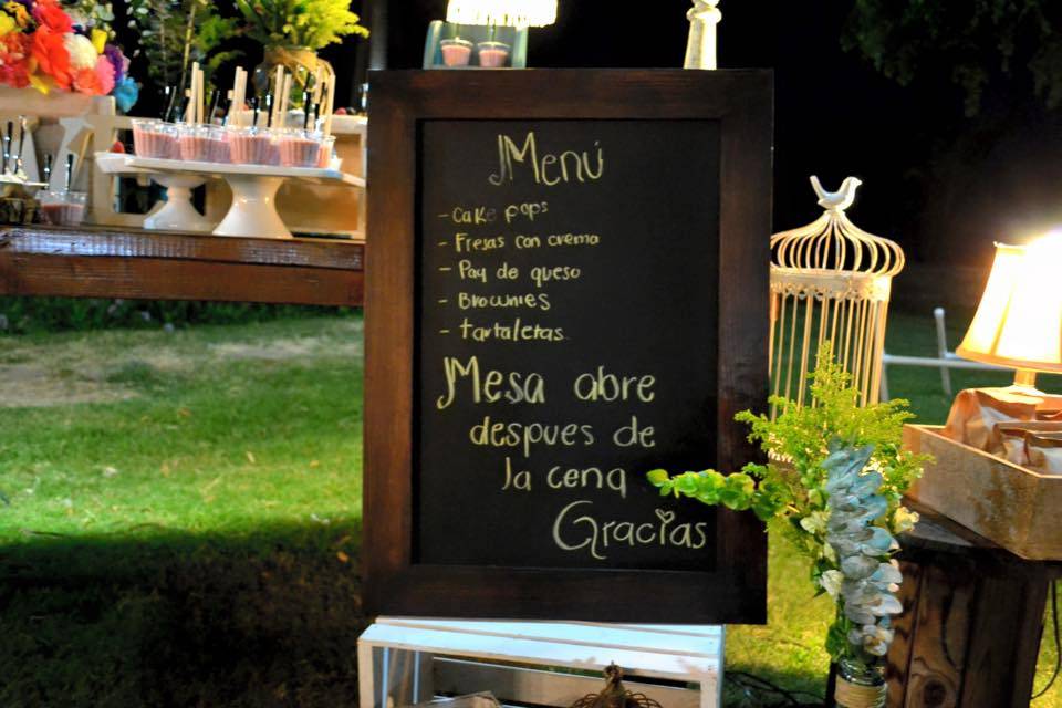 Mesa de postres boda