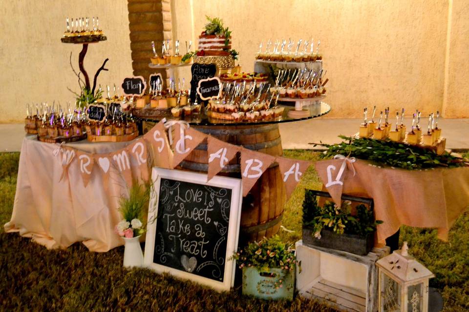 Mesa de postres para boda