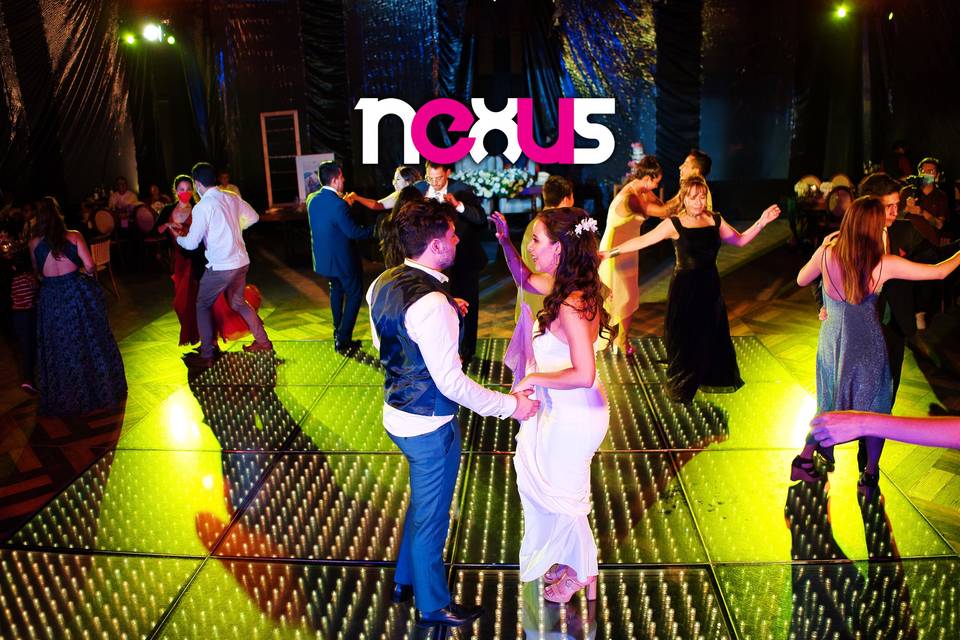 Boda con nexus