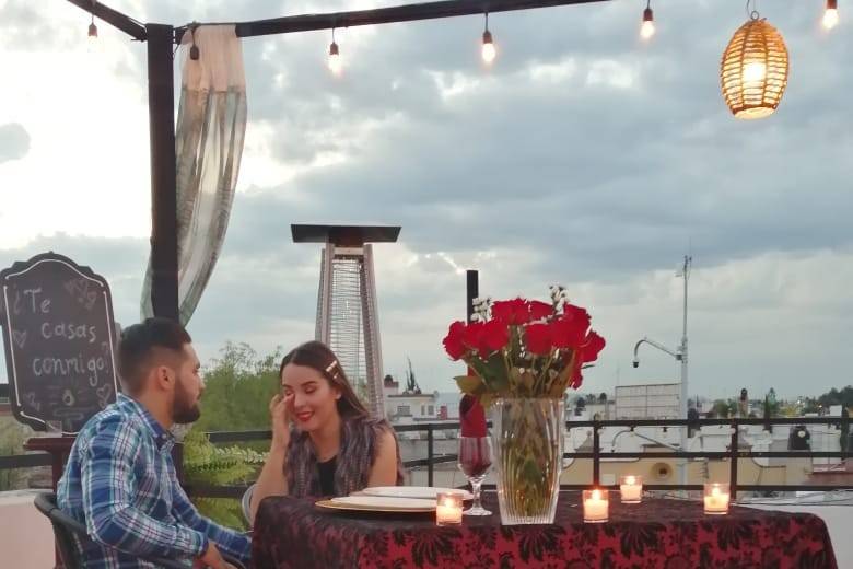 Cena romántica en rooftop