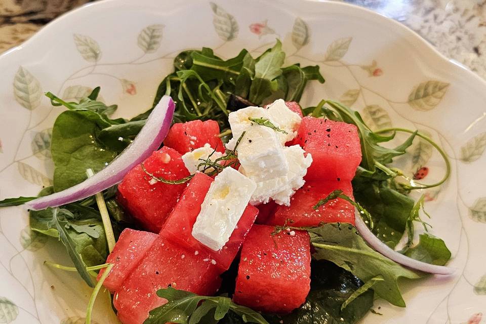 Ensalada, sandia y queso feta