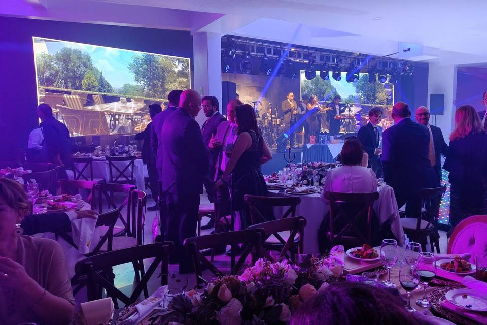 Salones y jardines para eventos