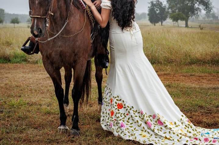 El Rodeo Country