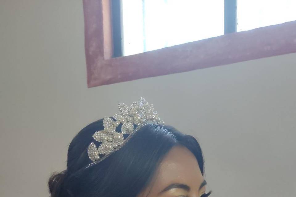 Peinados y maquillaje para novias