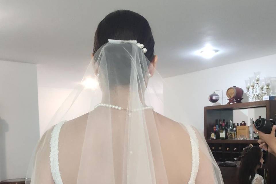 Peinados y maquillaje para novias