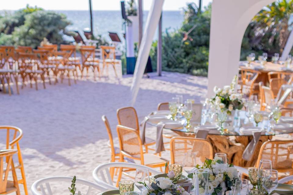 IMPERIA BANQUETES