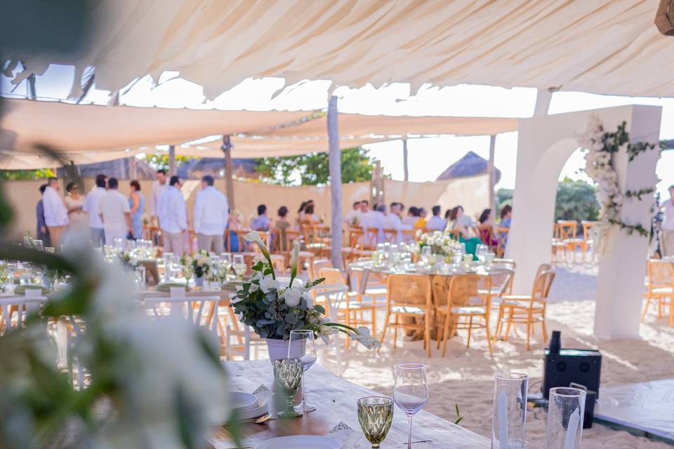 IMPERIA BANQUETES