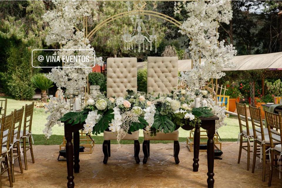 Mesa de novios