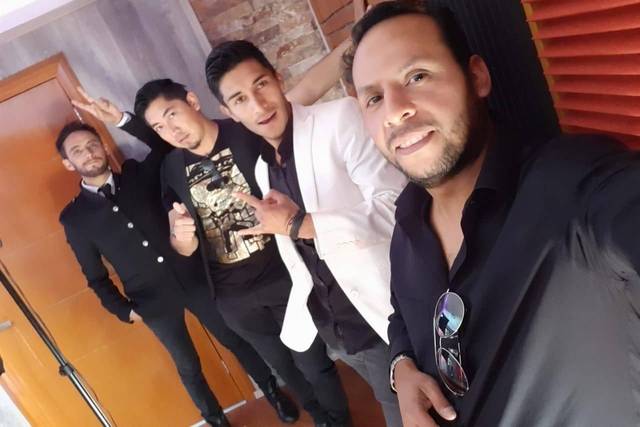 Listos para salir a escenario