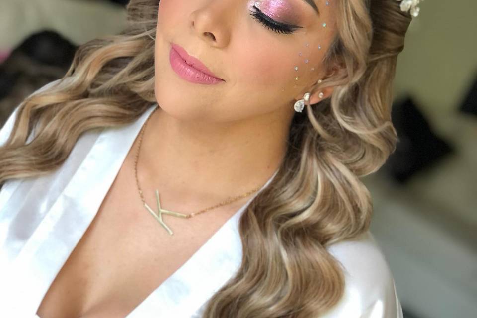 Maquillaje de novia glam