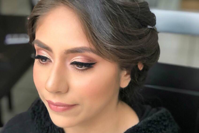 Ximenicka Makeup Artist