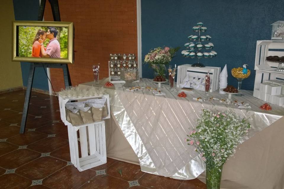 Mesa sencilla de novios