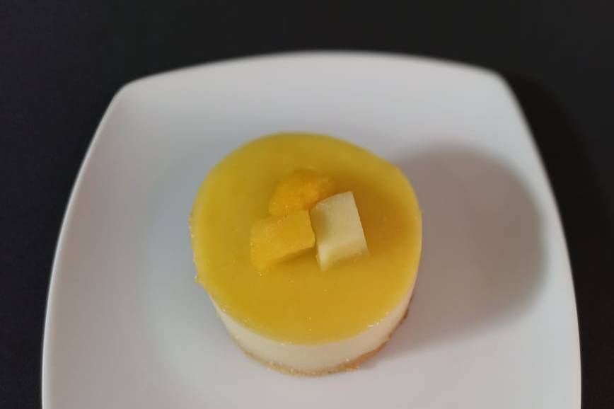 Pastel de mango vegano