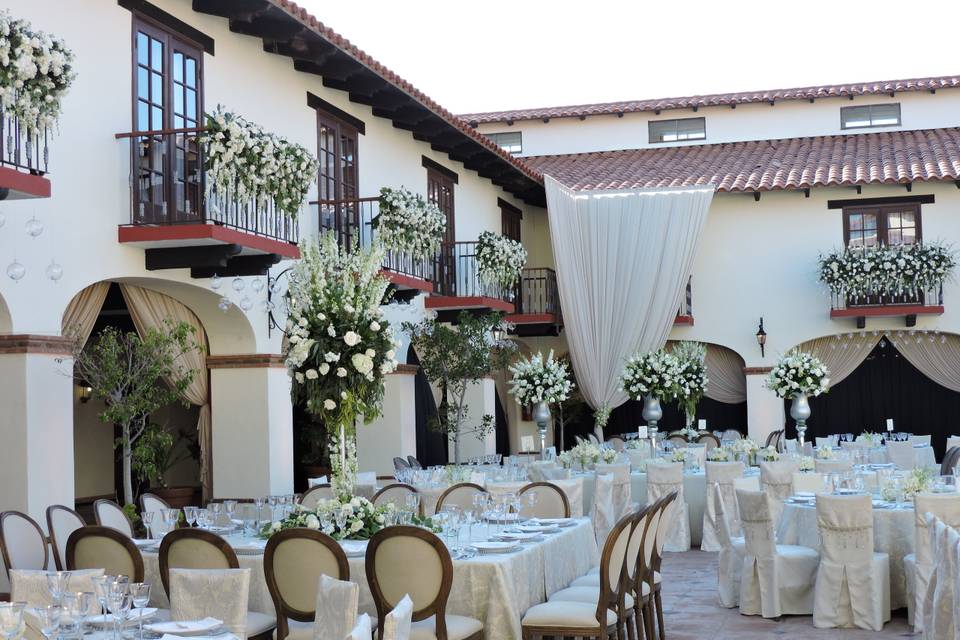 Boda en patio central hotel