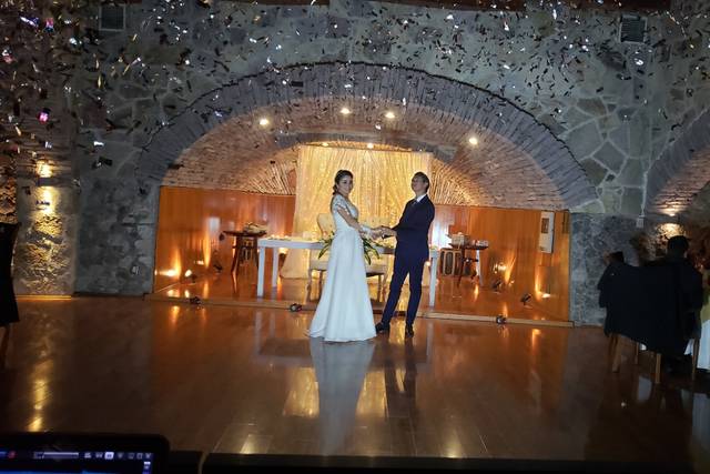 Acompañamiento en el baile de los novios