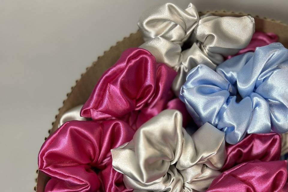 Scrunchies satin