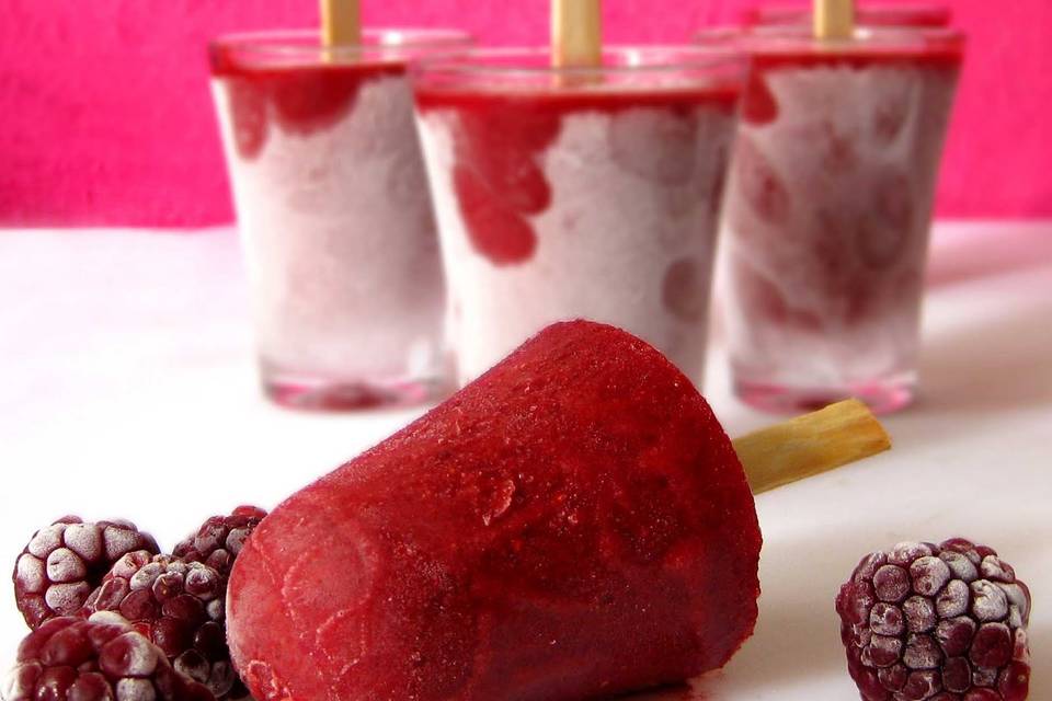 Poptail de frutos rojos