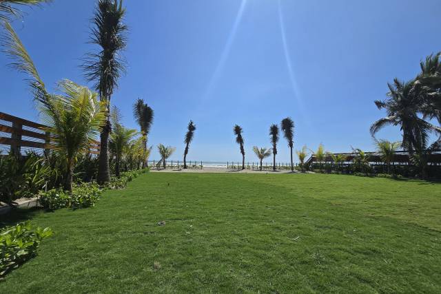 Amplios jardines