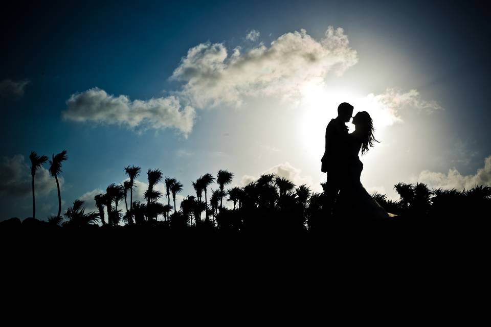 Silhouette of love